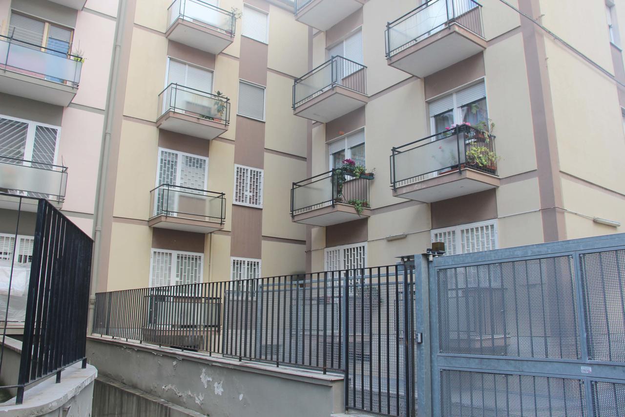 Bed and Breakfast I Due Baroni - Fronte Campus Bari Zewnętrze zdjęcie