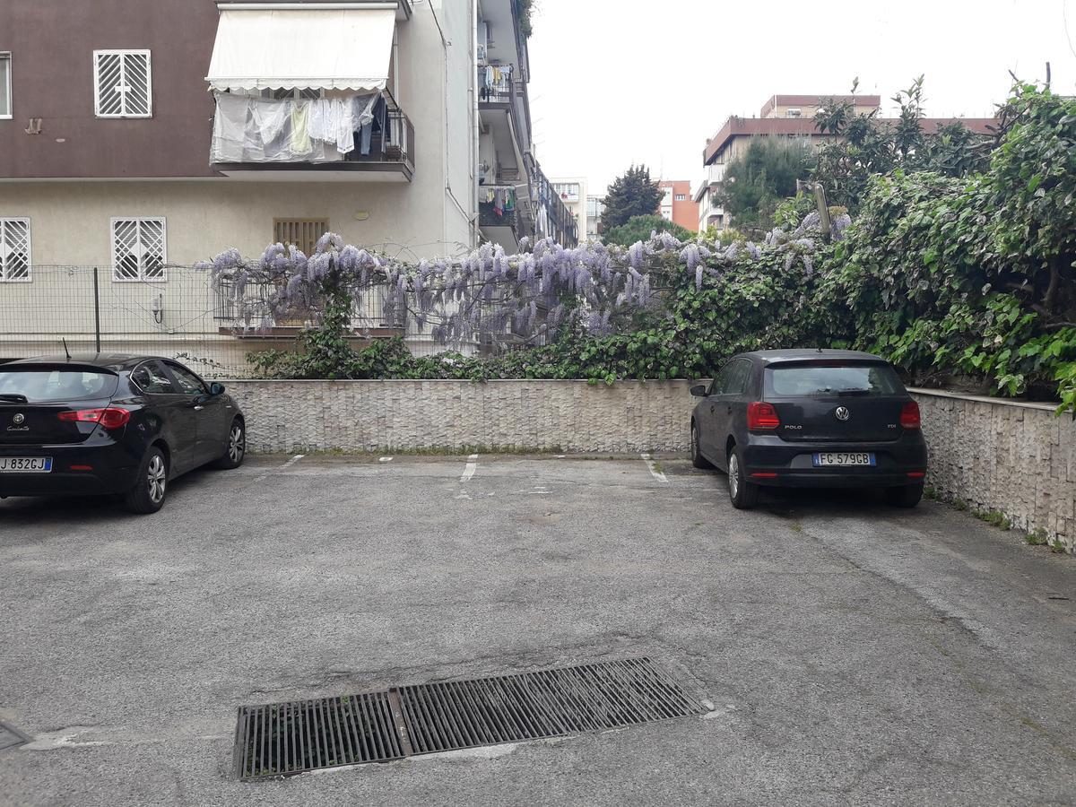 Bed and Breakfast I Due Baroni - Fronte Campus Bari Zewnętrze zdjęcie